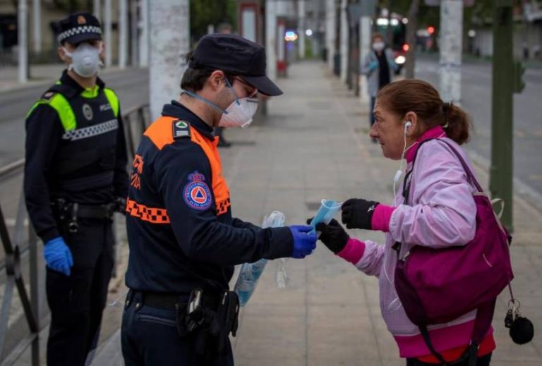 PSOE: «El reparto de mascarillas ha ido muy bien»