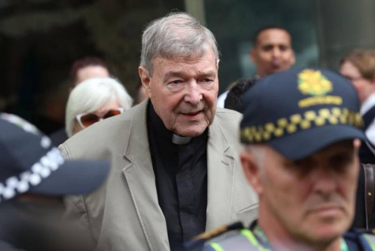 Australia anula la prisión por abusos sexuales del cardenal extesorero del Vaticano George Pell