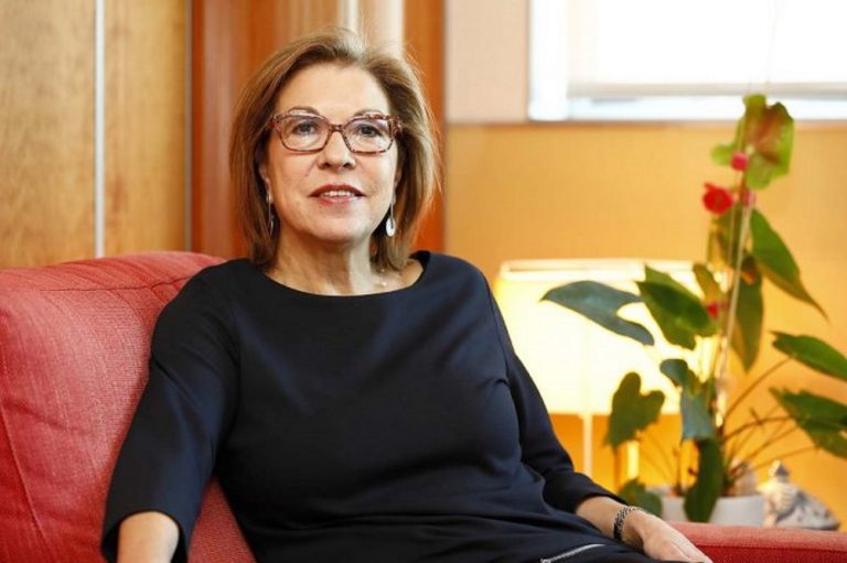 Enfermería aragonesa pide el cese de la consejera de Sanidad por decir: «Fabricar sus mascarillas les estimula»