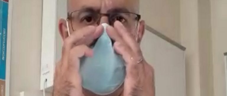 ¿Cómo colocarse la mascarilla quirúrgica bien sellada a la cara y evitar los vahos que nos empañen las gafas?