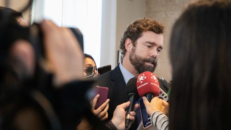 VOX: «El Gobierno usa el Estado de Alarma para someter a España a su control y manipular a los españoles»