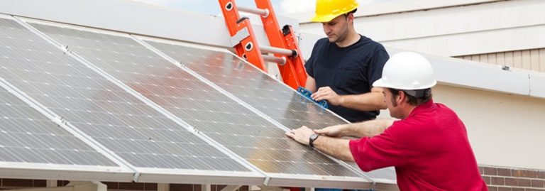 Grandes y pequeñas empresas: «Rechazamos el pacto PSOE-Bildu-Podemos para derogar la Reforma Laboral»