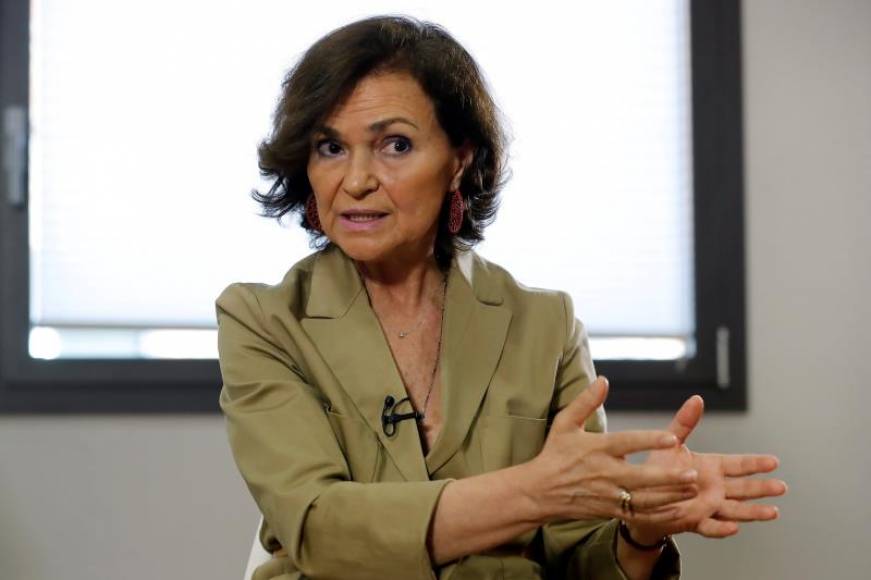 FOTOGRAFÍA. ADRID (ESPAÑA), 20.06.2020. La vicepresidente primera del Gobierno, Carmen Calvo, en una entrevista con Efe (2)