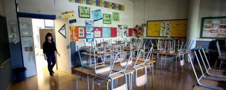 Cataluña «modificará la ratio de alumnos por docente» por covid 19 «sólo en casos muy elevados»