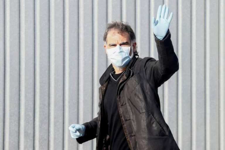 «Jordi» llama a la «desobediencia civil» hasta la «independencia de la República de Catalana»