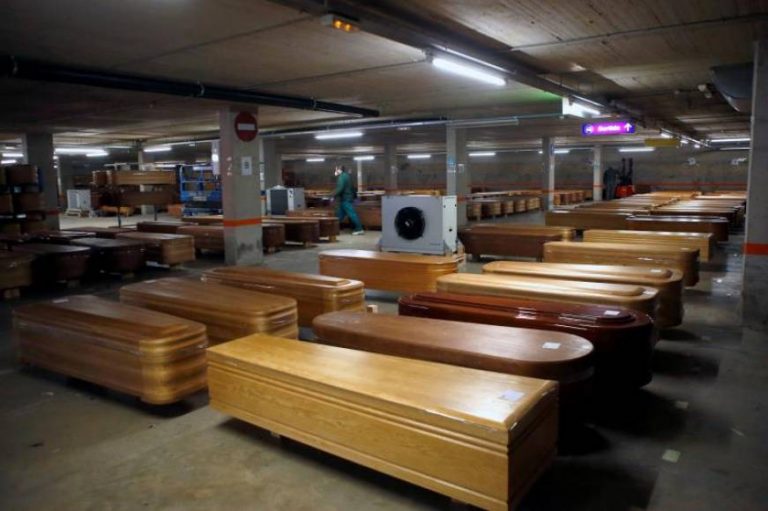 Una anciana de 87 años, primera muerte oficial por covid el 6 de marzo de 2020 en Cataluña (España)