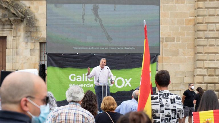 VOX y su candidata Sonia Teijeiro denuncian el «nacionalismo» de «Jordi Feijóo de Castelao» (PP​) en Galicia