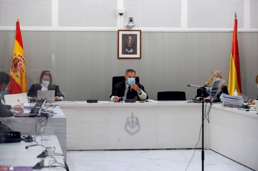 FOTOGRAFÍA. MADRID (ESPAÑA), JUNIO DE 2020. Los jueces de la Audiencia Nacional durante el juicio al etarra Lurgi Garitagoitia Salegi. Efe