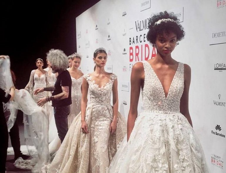 Nueva normalidad tras COVID-19 en la moda. «Contacto directo con rostros de modelos al maquillar»