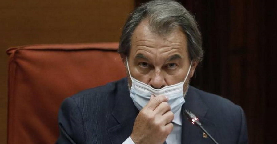 FOTOGRAFÍA, BARCELONA (ESPAÑA), 16.07.2020. El expresidente de la Generalitat, Artur Mas, durante su comparecencia este jueves ante la comisión de Asuntos Institucionales del Parlament. Efe