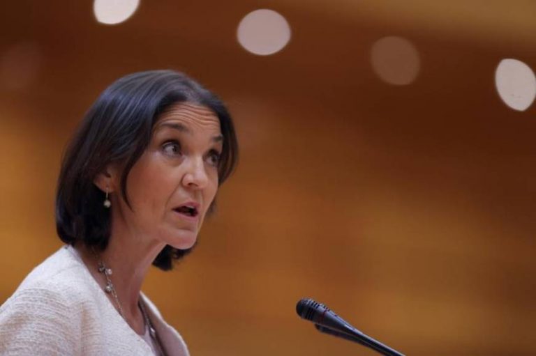 El Gobierno comunista de España descarta rebajar el IVA al turismo pero ampliaría los (ERTE)