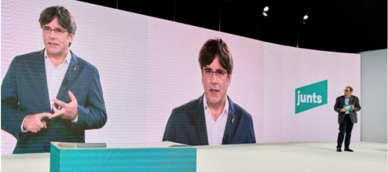 El Tribunal Supremo revisa la decisión de mantener la busca y captura del golpista Puigdemont