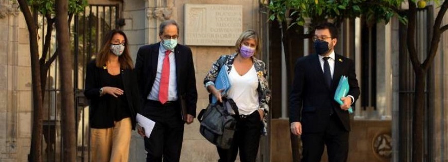 FOTOGRAFÍA. BARCELONA (ESPAÑA), 28.07.2020. El inhabilitado delincuente presidente de la comunidad autónoma de Cataluña, Joaquim Torra Pla, alias Quim Torra (2i). Efe