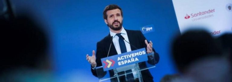 El CIS otorga una fuerte caída al PP y una subida del PSOE y VOX pero con Podemos delante de VOX