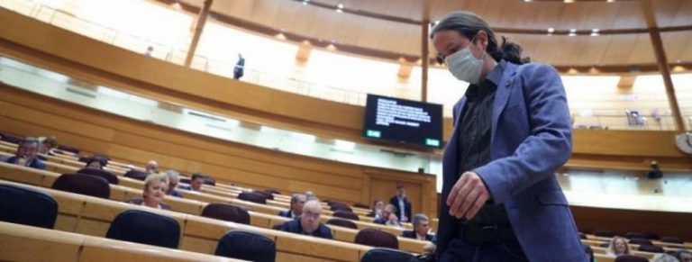 El vicepresidente Pablo Iglesias dice que no dimitirá por el escándalo del «caso Dina Bousselham»
