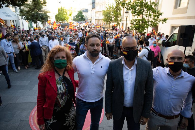 Abascal: «A los enemigos de la libertad, unidad y democracia, vamos a combatirlos, que no lo duden»