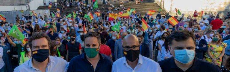 Abascal: Sánchez quiere «acabar con la monarquía, que representa unidad y permanencia de España»