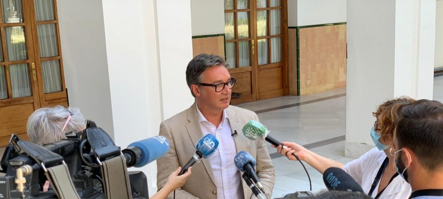 FOTOGRAFÍA. SEVILLA (ESPAÑA), 20.07.2020. Manuel Gavira, presidente de la comisión de recuperación económica. (Ñ Pueblo)