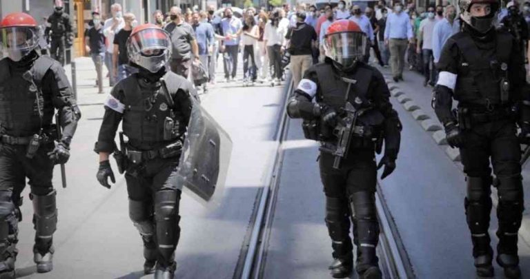 VOX: «El nacionalismo realiza la apartheid en el País Vasco». PNV y Bildu «secuestraron» al País Vasco