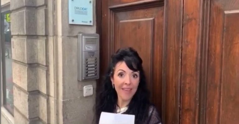 El «Diplocat» usa los impuestos de los españoles para «denigrar la imagen de España» y promocionar el separatismo