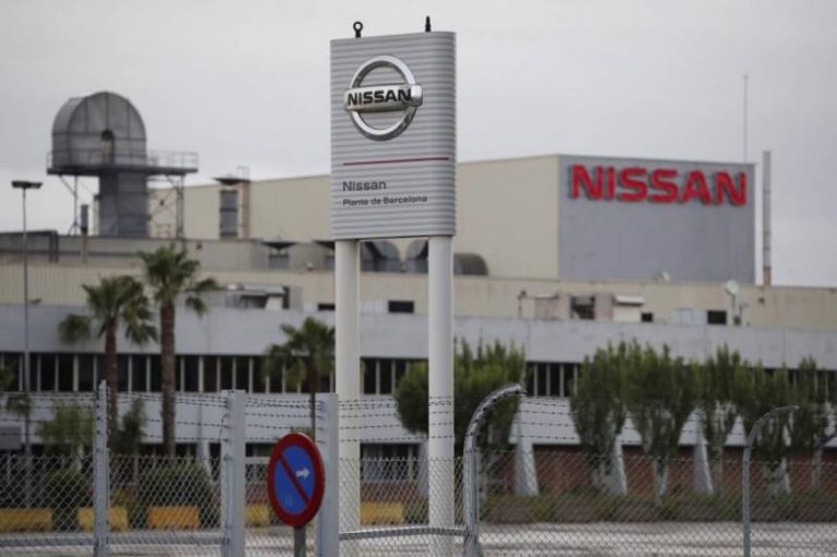 Sindicatos y Nissan pactan el cierre en Zona Franca, Montcada y Reixac y Sant Andreu de la Barca