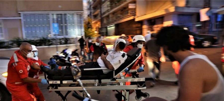 FOTOGRAFÍA. BEIRUT (LÍBANO), 04.08.2020. La gran explosión de esta tarde en el puerto de Beirut (Líbano) «no ha producido heridos entre el personal militar español. Efe