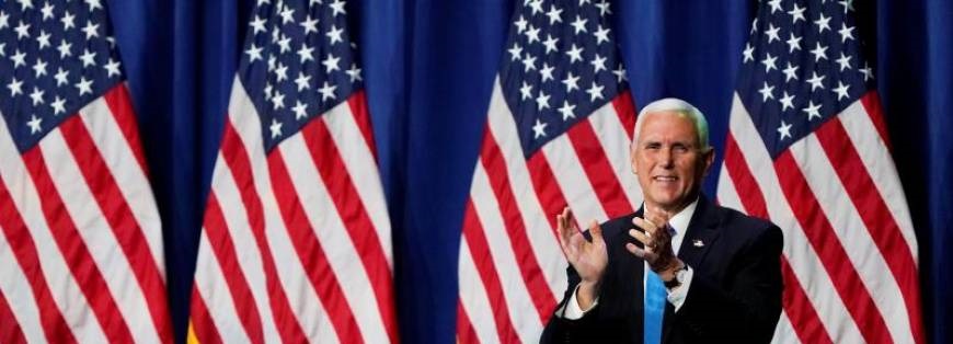 FOTOGRAFÍA. CHARLOTTE (CAROLINA DEL NORTE) EEUU, 24.08.2020. El vicepresidente Mike Pence del partido de Trump, candidato a la Vicepresidencia. Efe