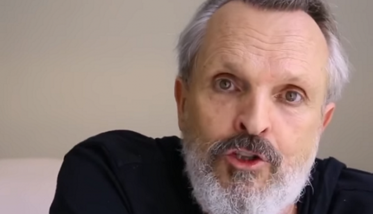 El cantante Miguel Bosé: «Yo digo «no» a la mascarilla obligatoria y sin excusas» 