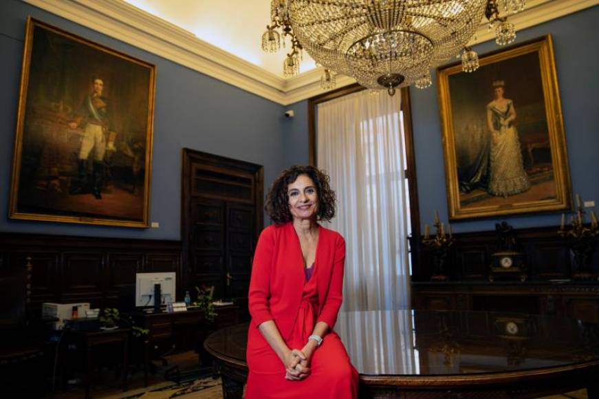 FOTOGRAFÍA. MADRID (ESPAÑA), 06.08.2020. María Jesús Montero, la ministra de Hacienda portavoz del Gobierno de coalición de ultraizquierda de España. Efe (2)