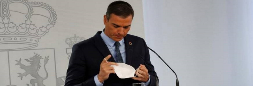 FOTOGRAFÍA. MADRID (ESPAÑA), 25.08.2020. El presidente del Gobierno de coalición comunista de España, Pedro Sánchez, durante su comparecencia ante los medios tras la reunión. Efe