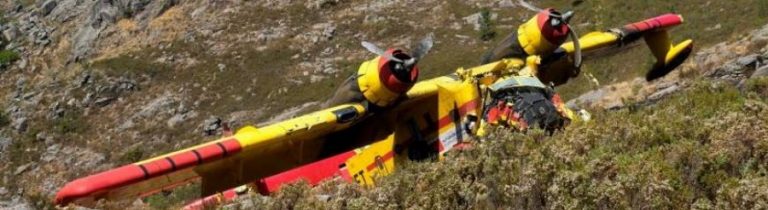 Mueren copiloto y una persona y herido grave el pilot en extinción de un fuego entre Galicia y Portugal