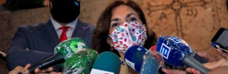 Calvo (PSOE): «El rey emérito no huye de nada porque no está inmerso en ninguna causa Judicial»