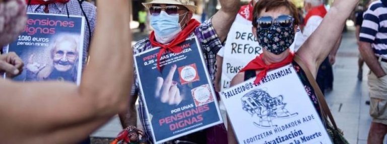 España. Los ancianos reclaman «pensiones dignas de 1.000 €», cobran menos de 1000 € al mes