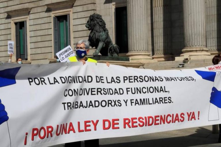 Plataformas Covid 19 y Mareas de Residencias exigen «justicia» por los asesinatos de ancianos en España