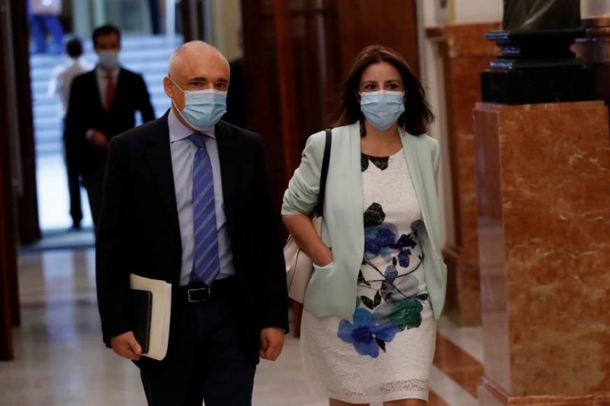 FOTOGRAFÍA. CONGRESO DE LOS DIPUTADOS (MADRID) ESPAÑA, 11.09.2020. La portavoz socialista, Adriana Lastra (i), y el diputado de la misma formación Rafael Simancas.. Efe