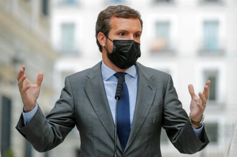 Casado (PP): «Pedro Sánchez es cómplice» y un «cobarde» por no defender al rey Felipe VI ante ataques de sus socios