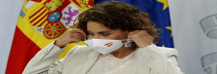 FOTOGRAFÍA. MADRID (ESPAÑA), 01.08.2020. La ministra de Hacienda y portavoz del Gobierno, María Jesús Montero, ofrece una rueda de prensa posterior al Consejo de Ministros celebrado. Efe