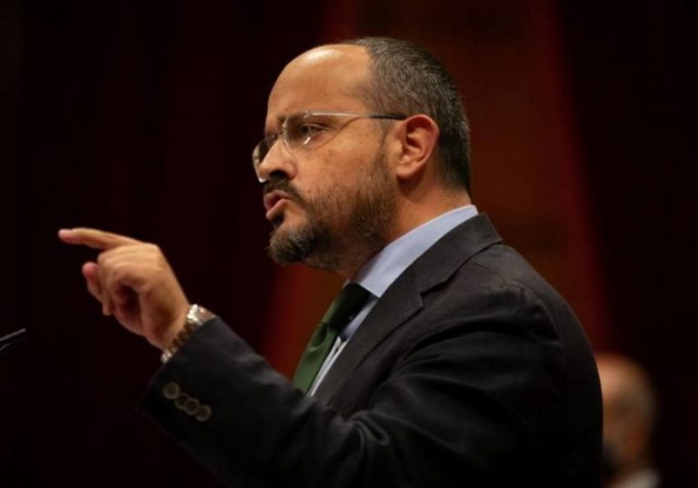 Arrimadas se queda sola. El PP ve «muy difícil» la alianza (Cs+PP) en Cataluña porque Arrimadas huyó en 2017 