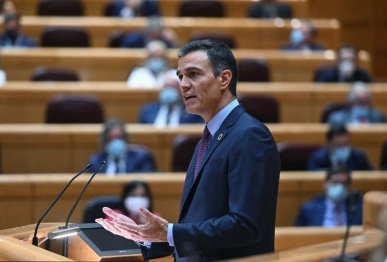 VOX: «Sánchez vuelve a engañar a los españoles a costa de autónomos, funcionarios y futuros pensionistas»