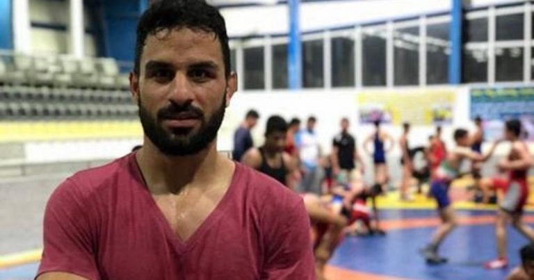 El campeón iraní de Navid Afkarí, ahorcado en Shirz (Irán) en cumplimiento de la condena a muerte