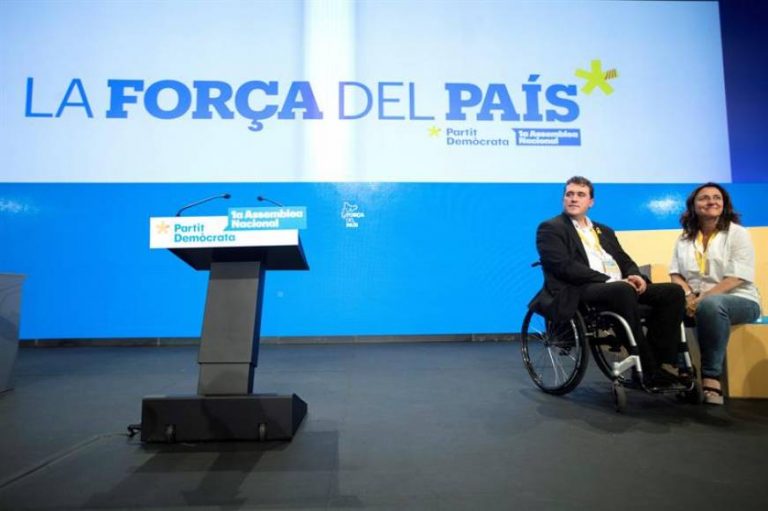 Crisis derecha separatista. El PDECAT rechaza la oferta de Puigdemont e inicia primarias para el 14F catalán