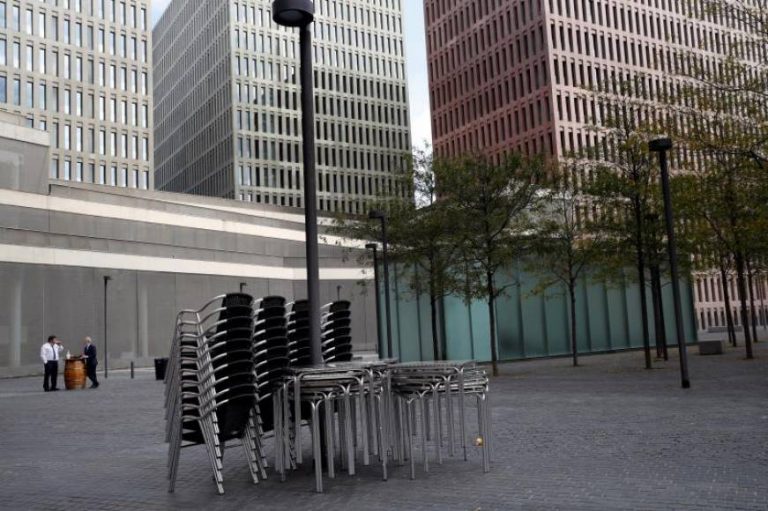 El Tribunal Superior de Justicia mantiene el cierre de los bares y restaurantes en Cataluña