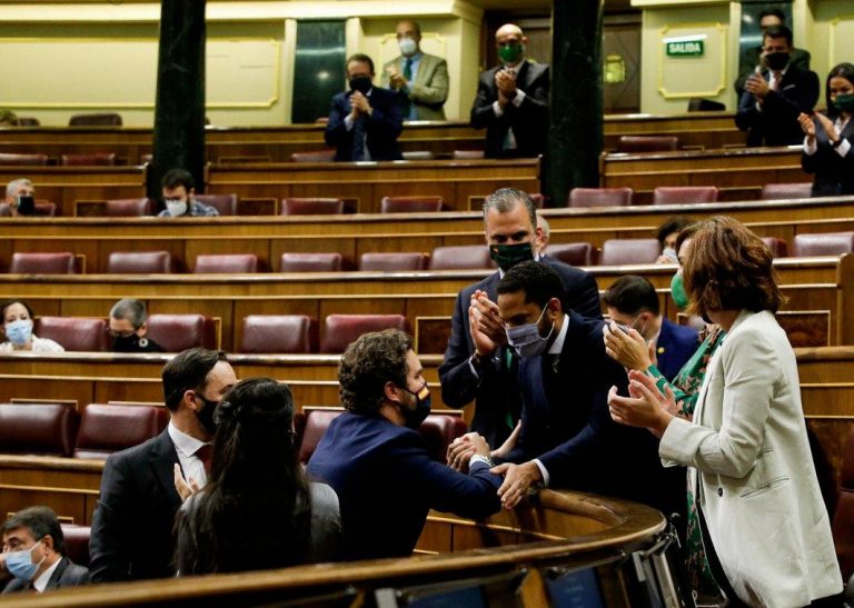 Una moción de censura que convierte a VOX en la alternativa y principal partido de la oposición en España