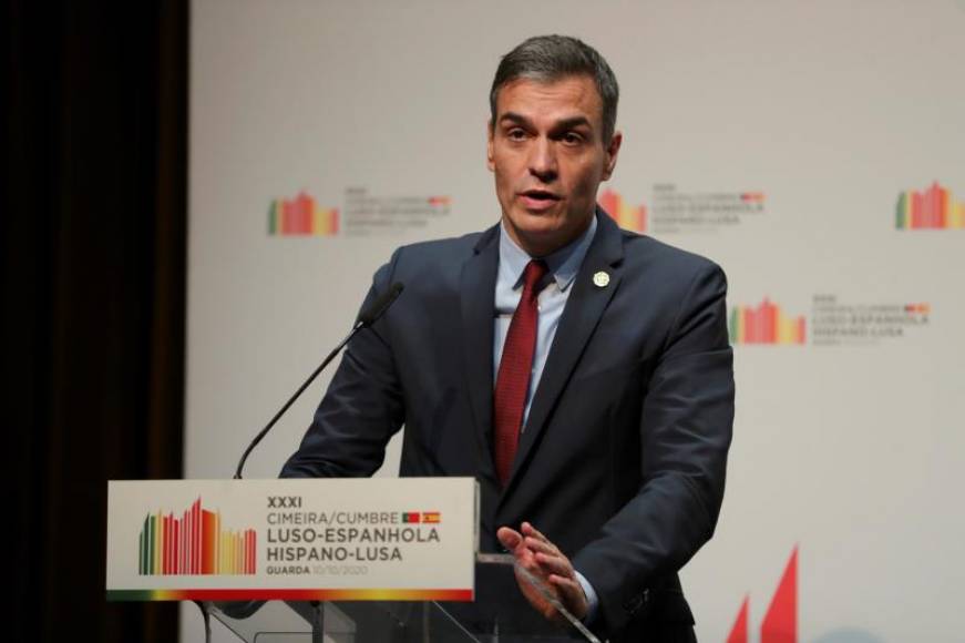 FOTOGRAFÍA. MADRID (ESPAÑA), 10.10.2020. El presidente del Gobierno, Pedro Sánchez, en el marco de la XXXI Cumbre Ibérica centrada en el desarrollo transfronterizo. Efe