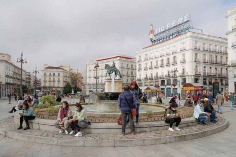 Finaliza el estado de alarma en Madrid a vísperas de la imposición del estado de alarma en toda España