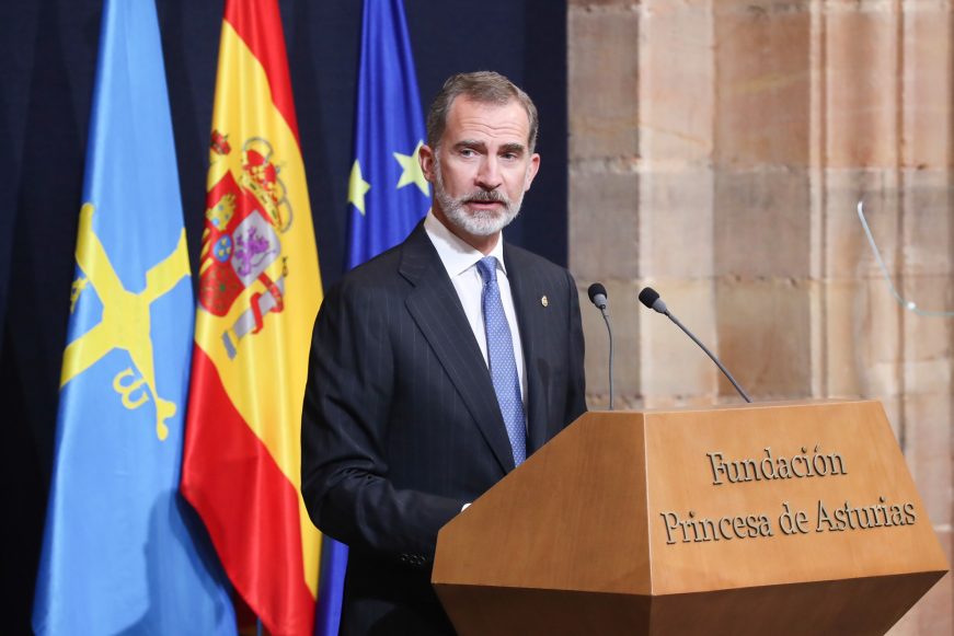 FOTOGRAFÍA. OVIEDO (ASTURIAS) ESPAÑA, 16.10.2020. Sus Majestades los Reyes acompañados de Sus Altezas Reales la Princesa de Asturias y la Infanta Doña Sofía . Ñ Pueblo. Ñ (1)