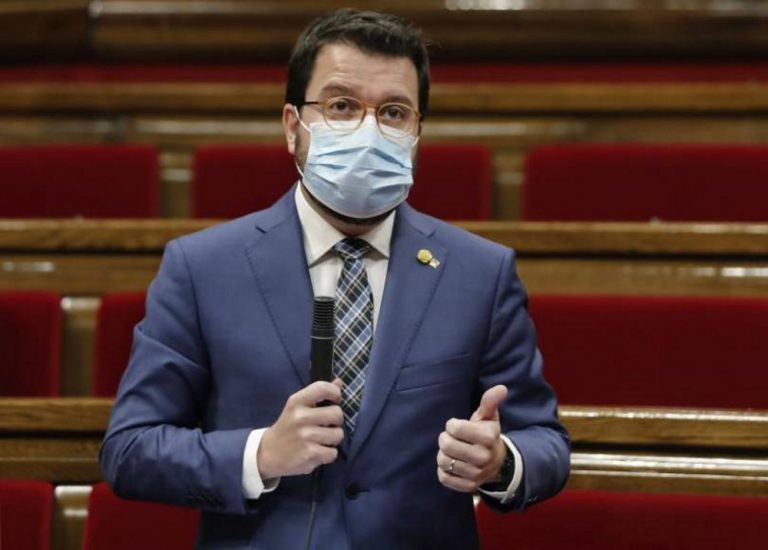 Aragonés (ERC) estudia toque de queda y nuevos ataques de libertades en Cataluña tras fracasar su cierre de bares y restaurantes