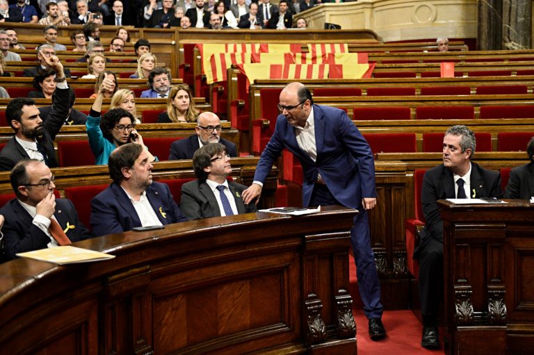 Exdiputado del PP en el Parlamento de Cataluña: «Hoy solo VOX lleva la bandera de esa histórica misión por los catalanes y por España»