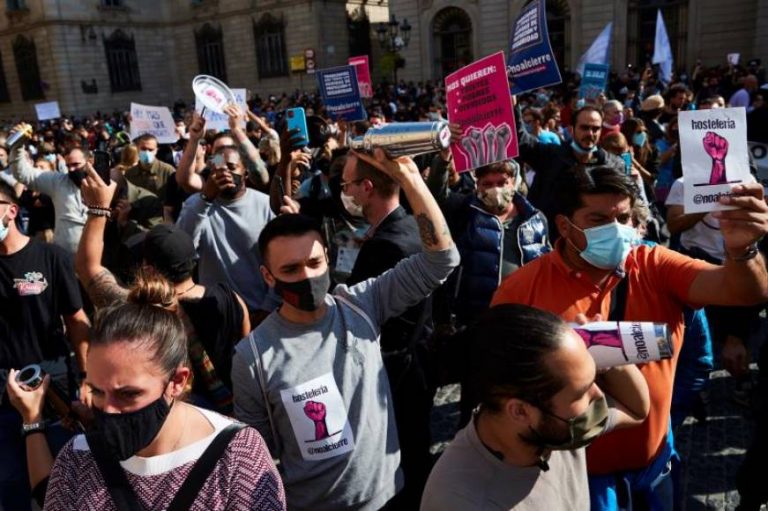 Plaza San Jaime a Aragonés (ERC): «No al cierre de bares y restaurantes»