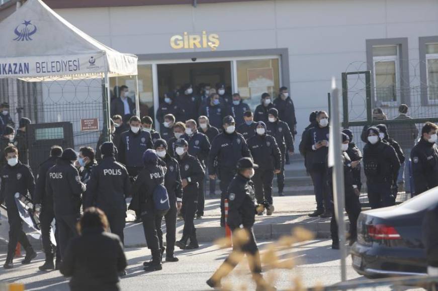 FOTOGRAFÍA. ANKARA (TURQUÍA), 26.11.2020. FOTOGRAFÁI. ANKARA 8TURQUÍA), 26.11.2020. En el macrojuicio había 475 acusados, casi todos militares, de los que solo 70 han sido absueltos. Efe